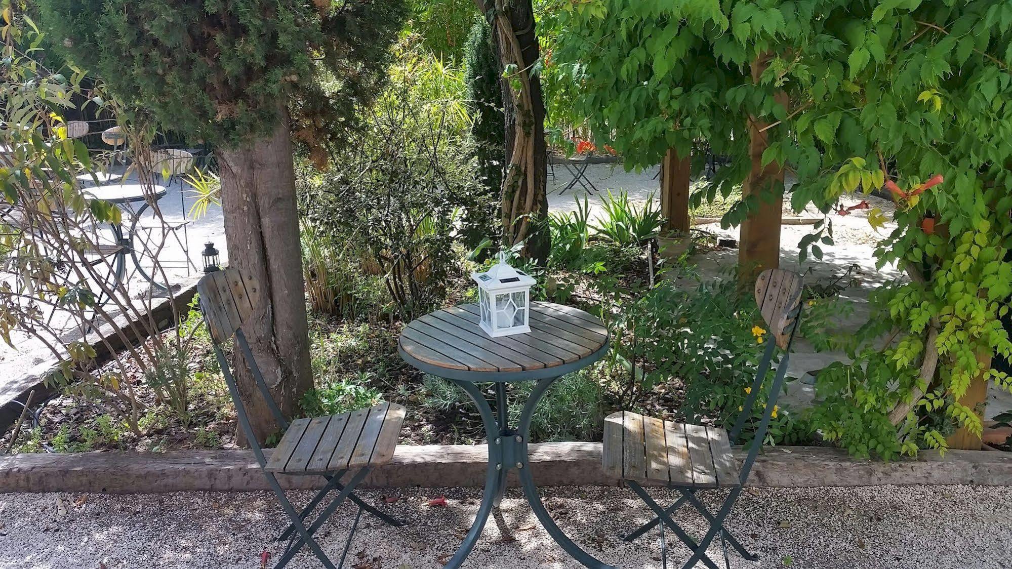 Le Synaya Ξενοδοχείο Sanary-sur-Mer Εξωτερικό φωτογραφία