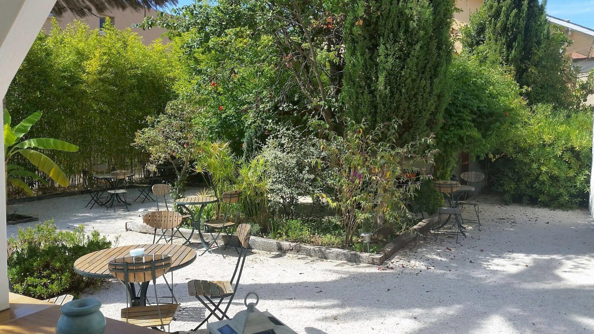 Le Synaya Ξενοδοχείο Sanary-sur-Mer Εξωτερικό φωτογραφία
